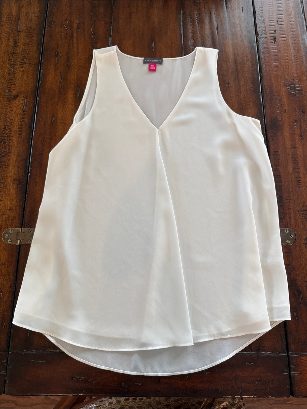 Vince Camuto Cream V-Neck Sleeveless Cami